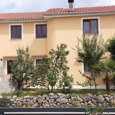 Apartman Paola Apartment Malinska Exterior photo